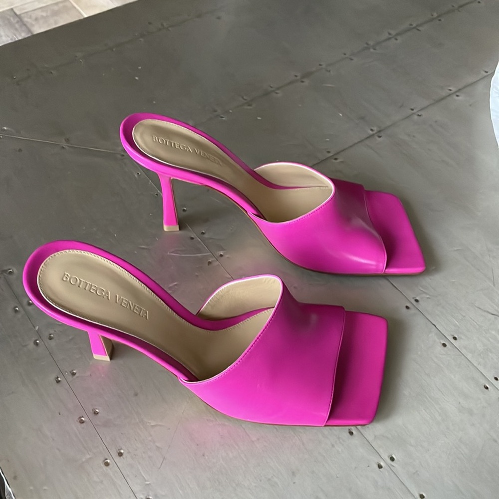 Bottega veneta pink leather nappa hollyhock pink sandal lounge sz 39 - Picture 2 of 9